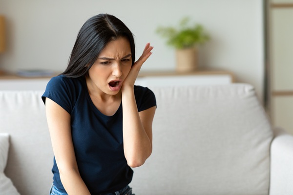When To See A Dentist About A Chipped Tooth